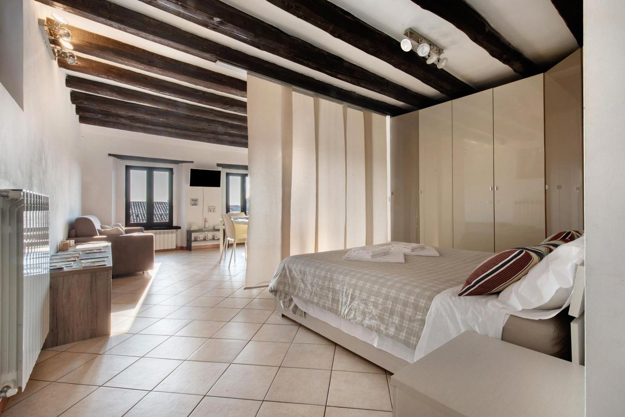 Casa Vacanza Civetta Bergamo Exteriör bild