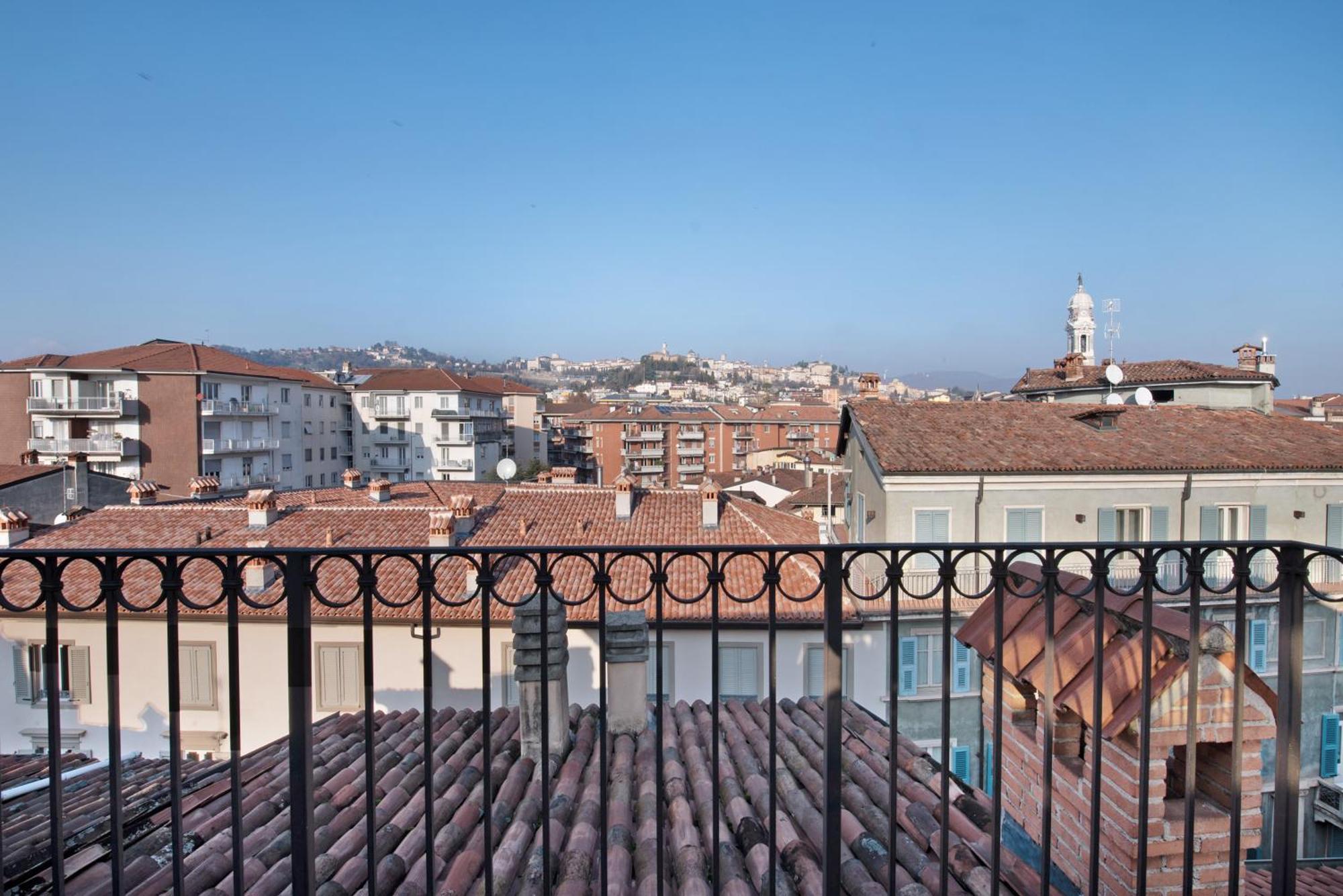 Casa Vacanza Civetta Bergamo Exteriör bild